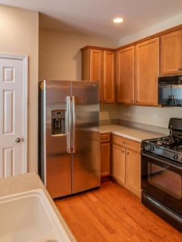 photo-of-kitchen-interior-4221389