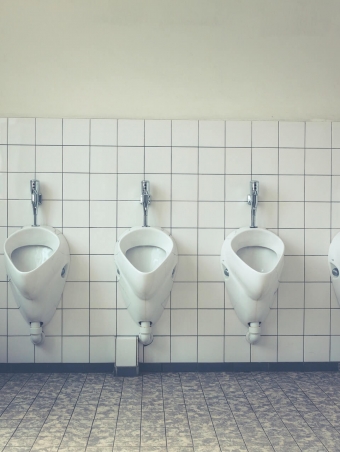 wall-floor-bathroom-indoors-127726